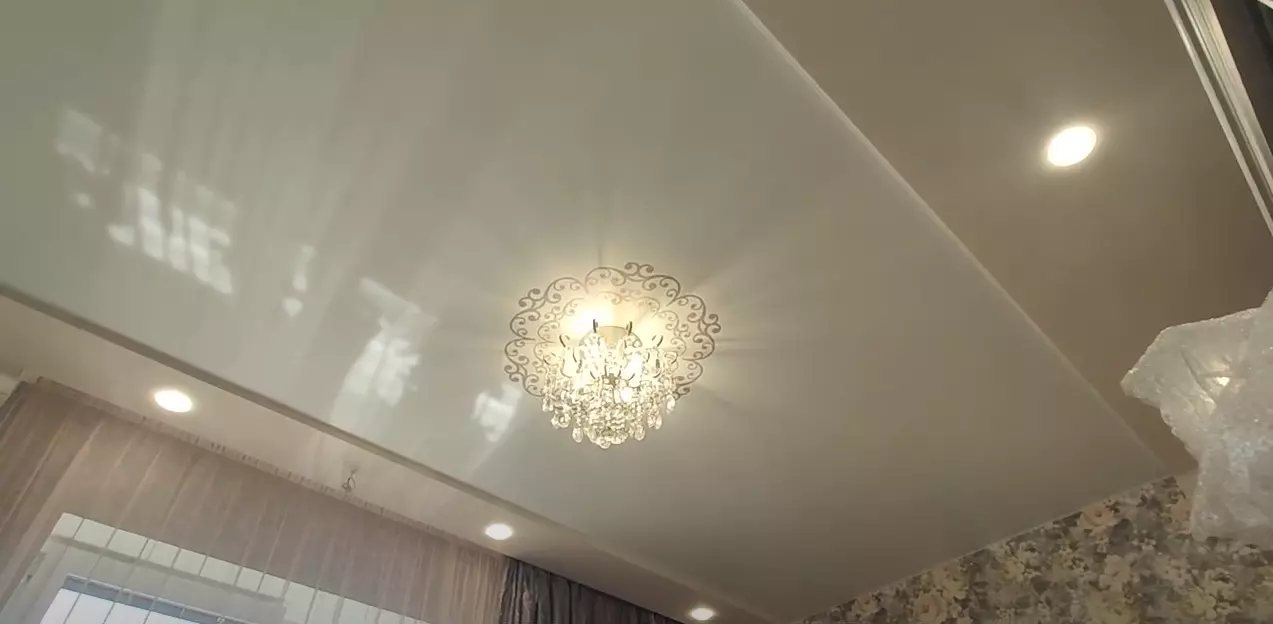 Астрахань, Николая Островского, 162, фото 1